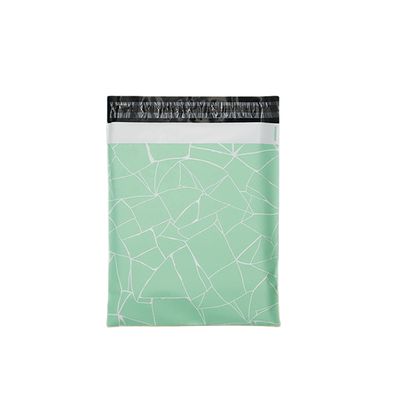 غلاف كيس LDPE Poly كيس مضاد للماء المتحلل البيولوجي البريد المراسل للملابس