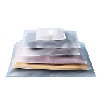 CPE / PE / PPE أكياس بولي مطبوعة مقاومة للرطوبة Mylar الثلجية أكياس سحب زيب قفل للملابس
