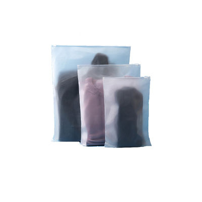 CPE / PE / PPE أكياس بولي مطبوعة مقاومة للرطوبة Mylar الثلجية أكياس سحب زيب قفل للملابس