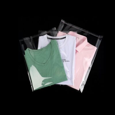تغليف قميص مخصص أكياس بلاستيكية شفافة شفافة مع لاصق ذاتي
