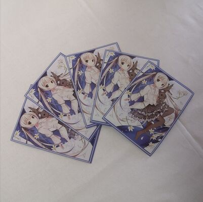 بطاقة أنمي مطبوعة خصيصاً لحماية الأكمام لعبة بطاقات الملحقات بطاقة فنية مخصصة